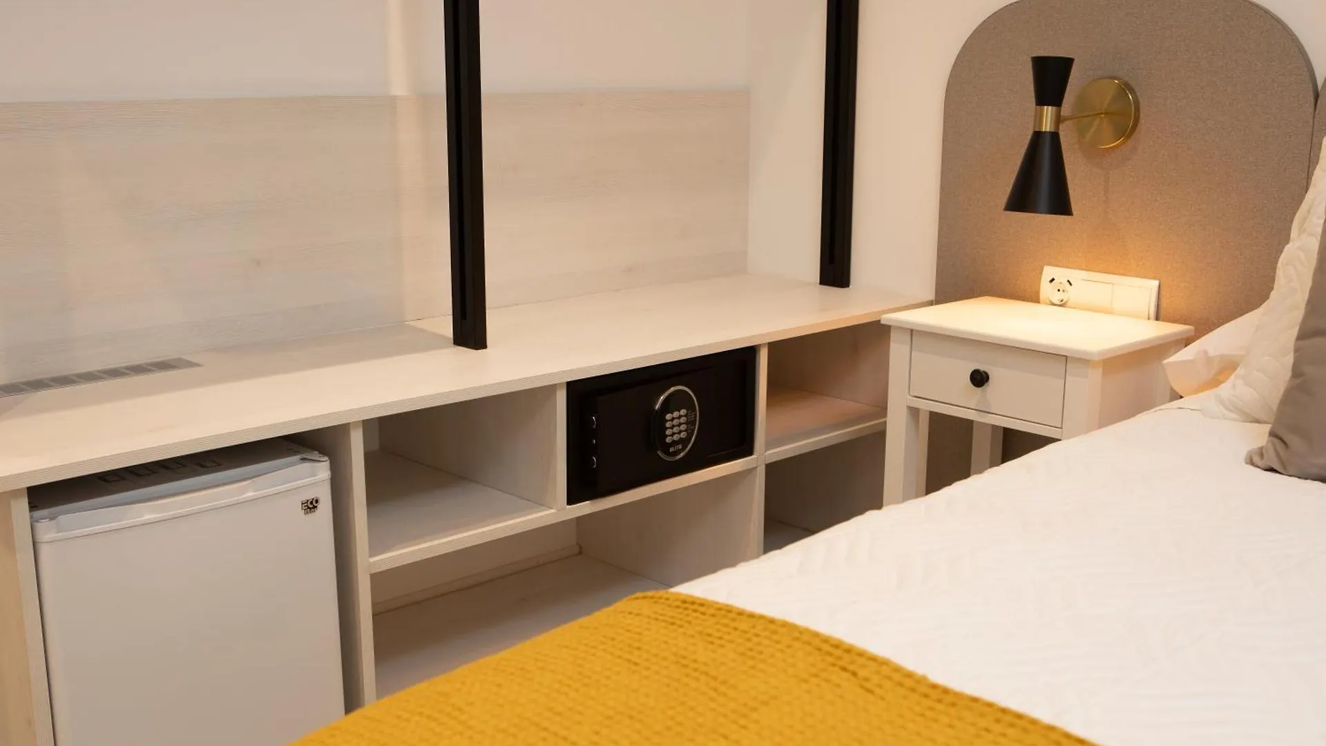 Affittacamere Boutique Rooms Playa Burriana Nerja