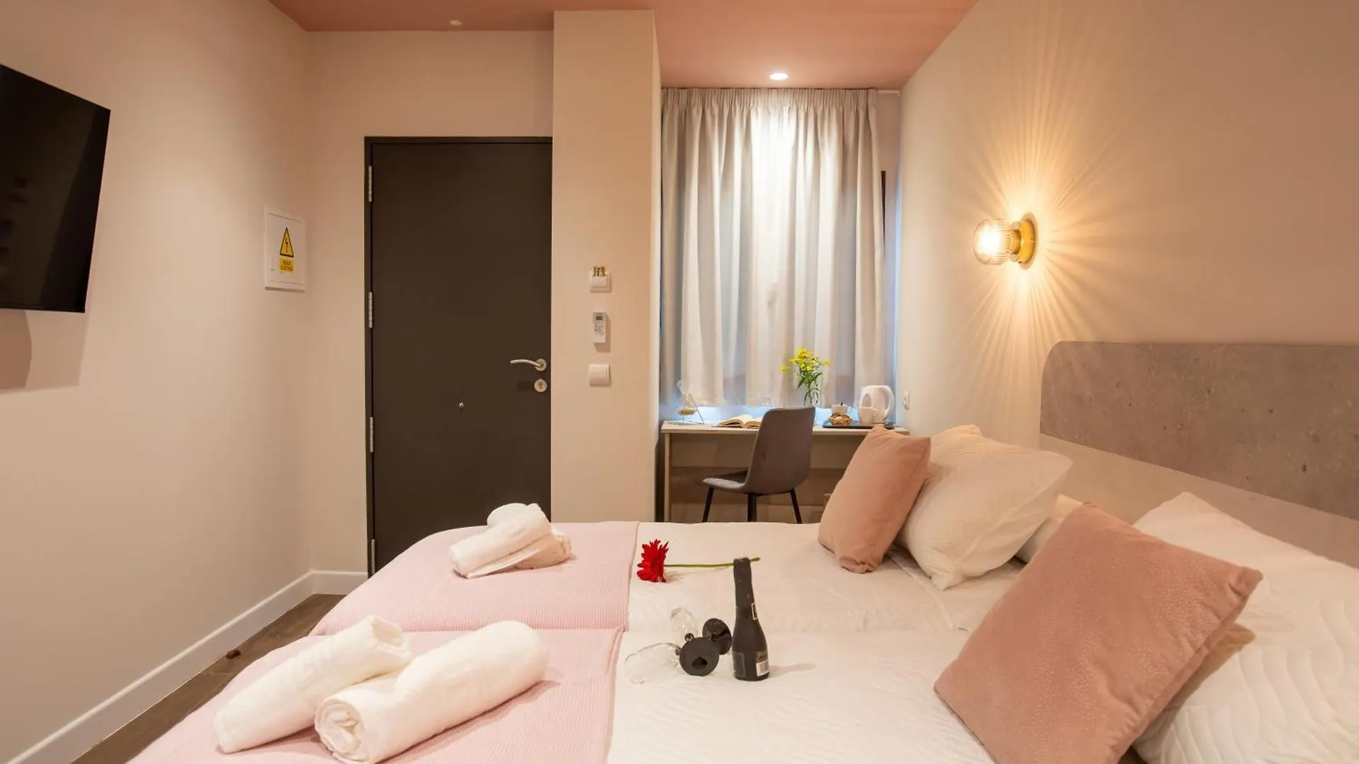 Affittacamere Boutique Rooms Playa Burriana Nerja Spagna