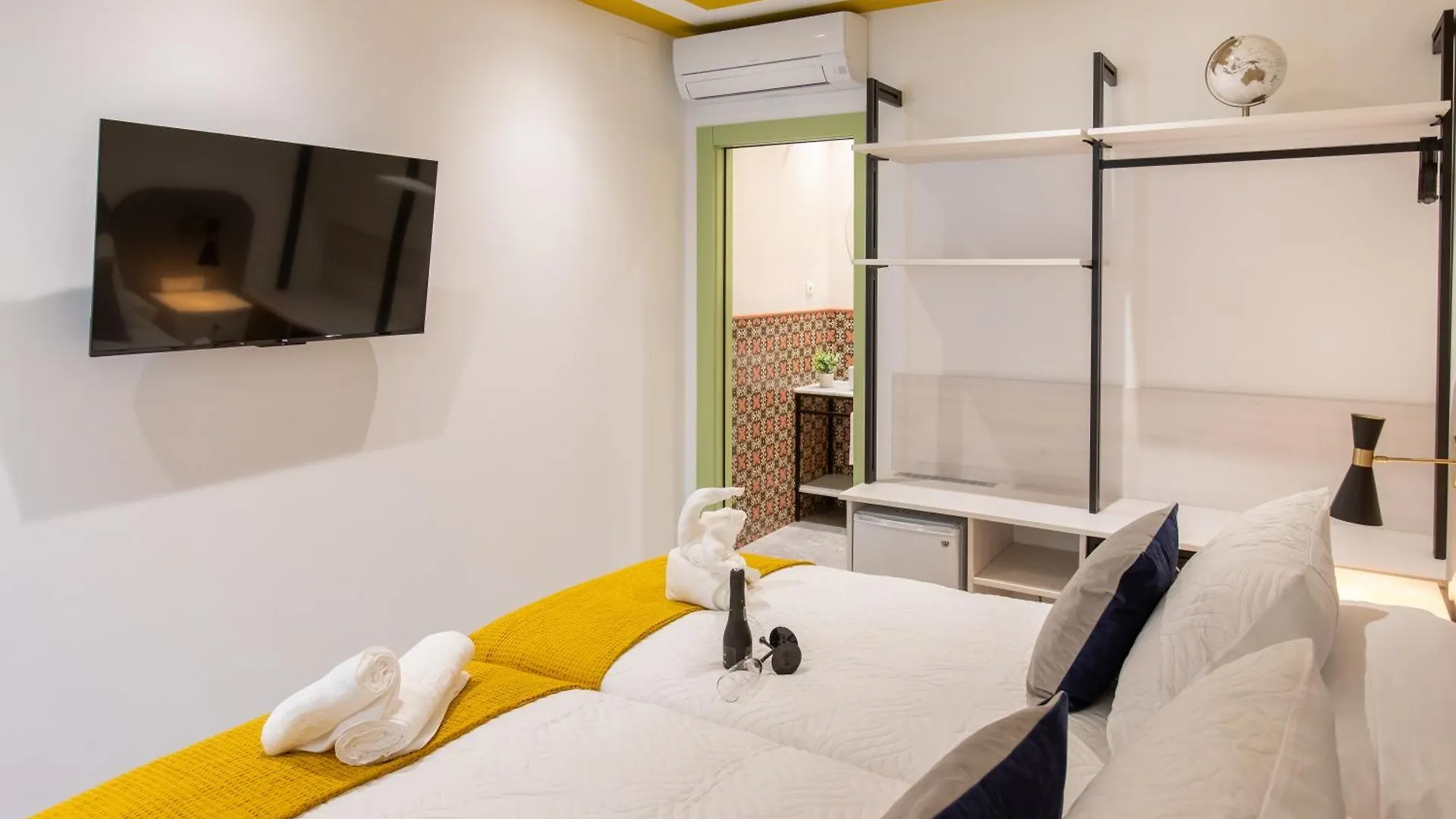 Boutique Rooms Playa Burriana Nerja 0*,  Spagna