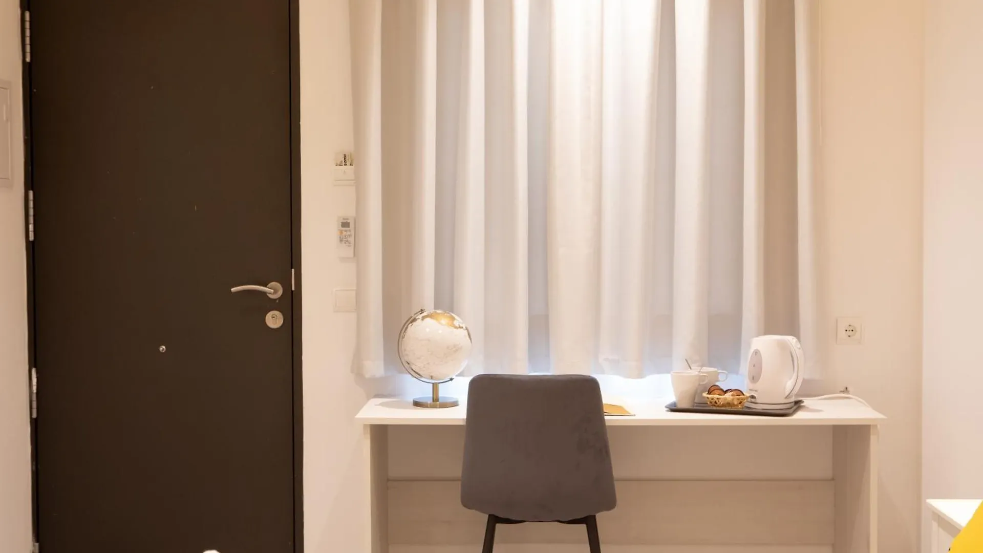 Boutique Rooms Playa Burriana Nerja Affittacamere