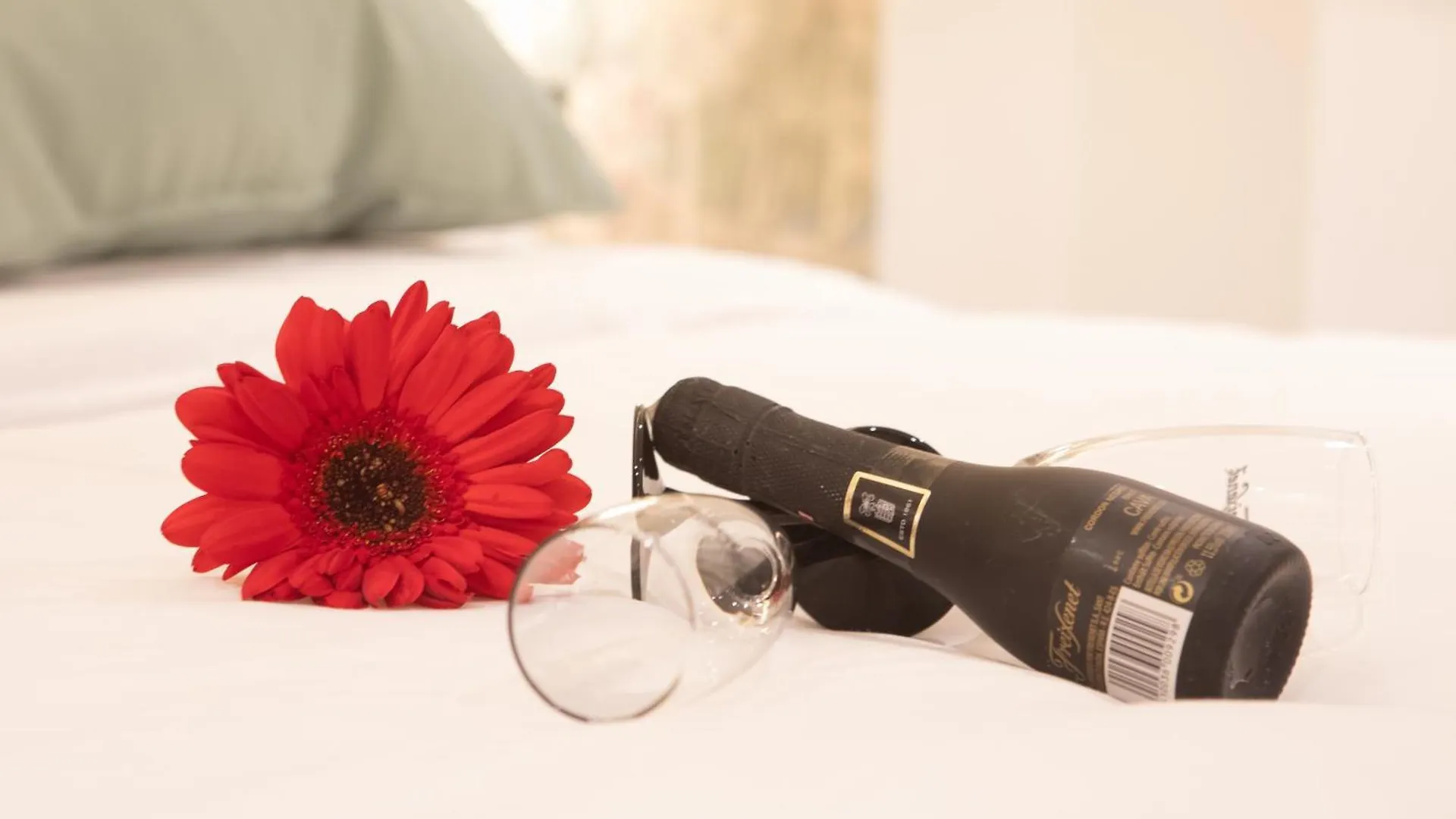 Boutique Rooms Playa Burriana Nerja Spagna